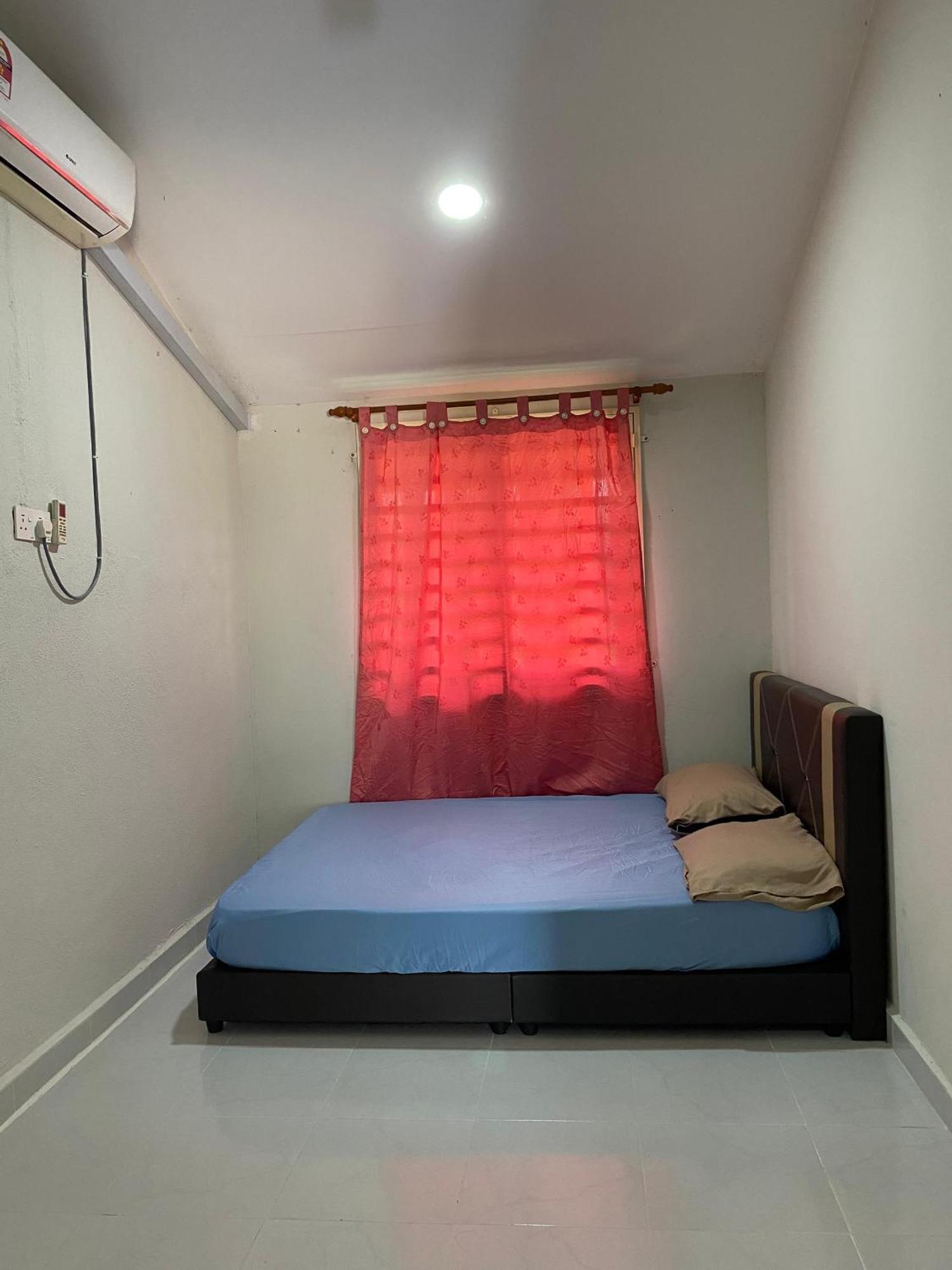Batu Buruk 2 * Kuala Terengganu
